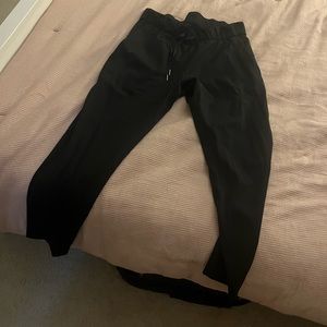 Lululemon Straight Leg Cropped Pants